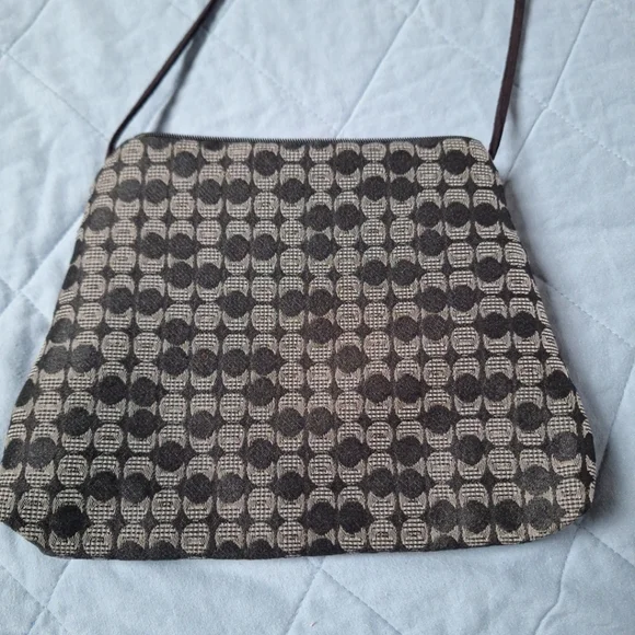 Maruca Sparrow Crossbody Bag - Picture 10 of 12